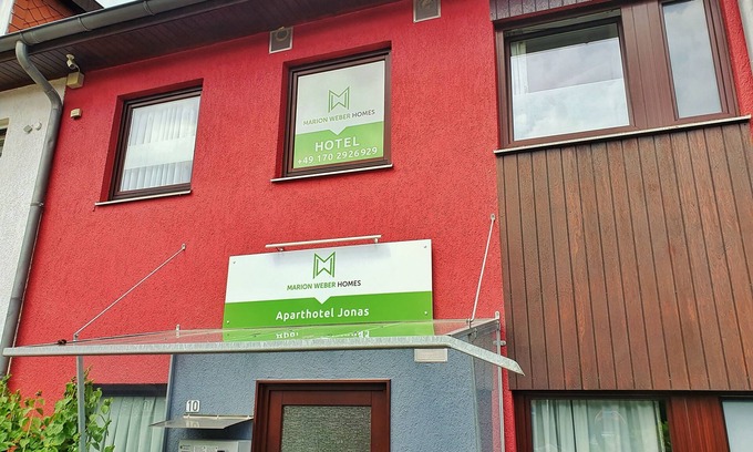 Obervieland Apartment | Family-Friendly Aparthotel Jonas with Kitchen & Breakfast