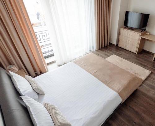 Sighetu Marmatiei Apartment | Family-Friendly Stay at Aparthotel Punct pe i - Rated 10/10