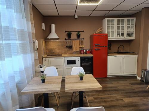 Narva Apartment | Family-Friendly APARTHOTEL with Hot Tub and Kitchen