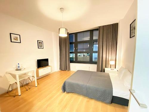Psie Pole Apartment | Child-Friendly Comfort at Apartimento Hydral Arte