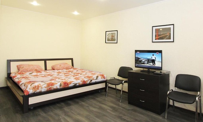 South-Eastern Administrative District Apartment | Cozy Stay at ApartLux Aviamotornaya - Pet Friendly & Accessible