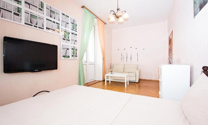 Tverskoy Apartment | Pet-Friendly Apartlux on Karetnyy Ryad: Ideal Getaway