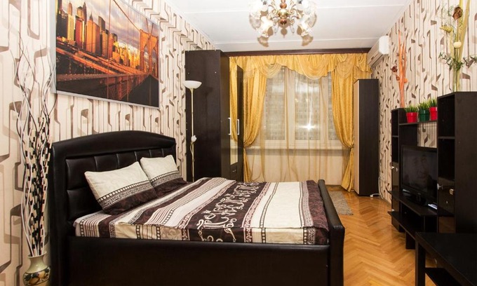 Arbat Apartment | Convenient Stay at Apartlux on Novy Arbat Street