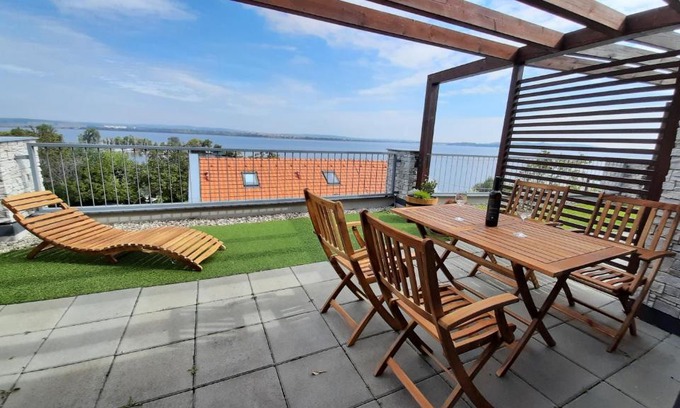 Pavlov Apartment | Child-Friendly Escape at Apartmán Čtrnáct - 4-Star Retreat
