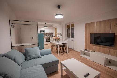 Jachymov Apartment | Pet-Friendly Apartmán Claudia Jáchymov with Pool & Spa