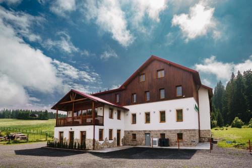 Horni Blatna Apartment | Top-Rated Family Escape at Apartmán Hugo Blatná