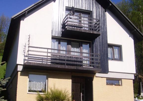 Svoboda nad Upou Apartment | Welcoming Apartmán Jan: Ideal for Families and Accessibility