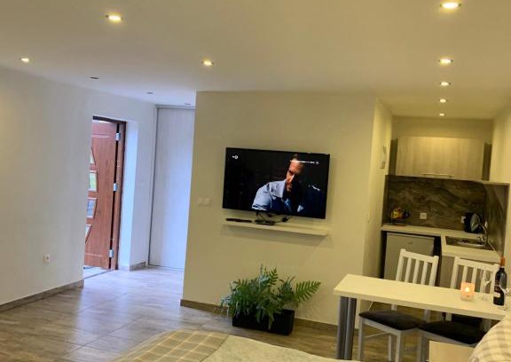 Vlkova Apartment | Family-Friendly Apartmán Kalafut - Guest Rated 9.8/10