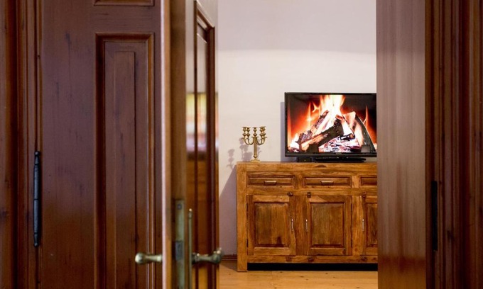 Olomouc Apartment | Cozy Stay at Apartmán Mariánská 5 - Pet and Child Friendly