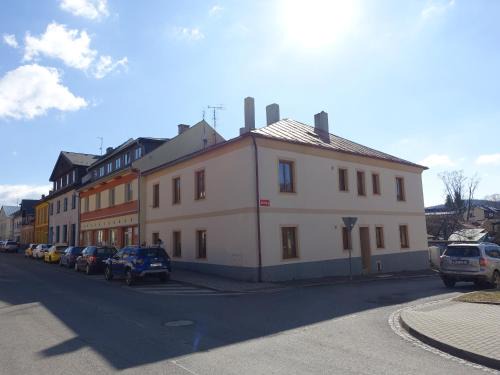 Kasperske Hory Apartment | Pet-Friendly Retreat at Apartmán na Zlaté stezce