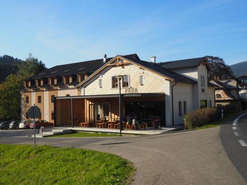 Loucna nad Desnou Apartment | Cozy Apartmán Pod Medvědí horou with Spa & Family-Friendly Amenities