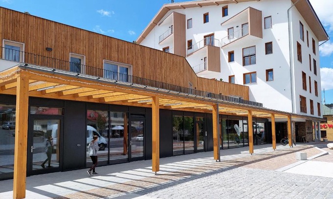 Zelezna Ruda Apartment | Relax at Apartmán Rezidence Javor with Private Pool & Spa