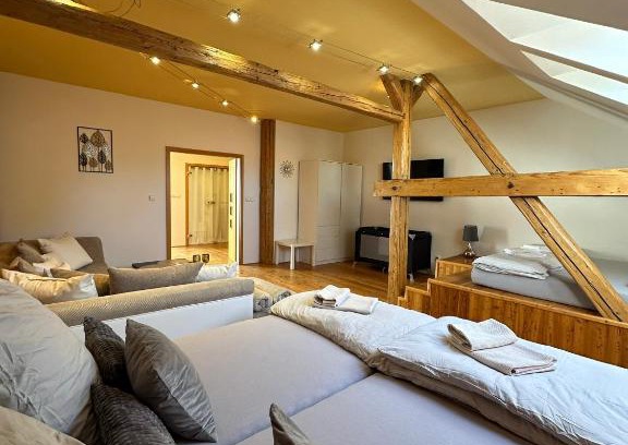 Olomouc Apartment | Family-Friendly Stay at Apartmán u Dómu - Rated 9.4/10