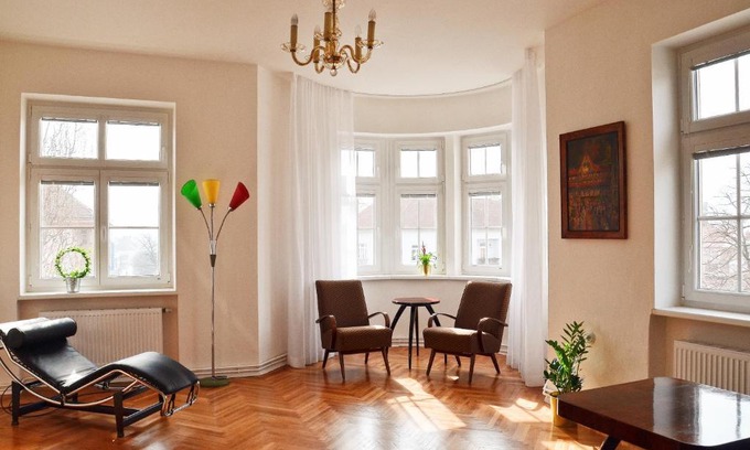 Hodonin Apartment | Family-Friendly Retreat at Apartmán u Masaryka - 4 Star