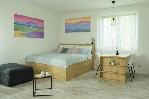 Mikulov Apartment | Exceptional Stay at Apartmán X28 with Breakfast & Hot Tub