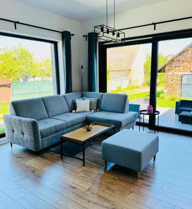 Velka Lomnica Apartment | Family-Friendly Getaway at Apartmány 400 - Rated 9.6/10
