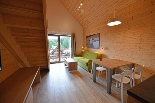 Dolni Morava House | Pet-Friendly Retreat at Apartmány Chata Večernice - Rated 9/10