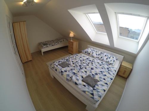 Dolny Kubin Apartment | Pet-Friendly Retreat at Apartmány Dúbrava, Rated 8/10
