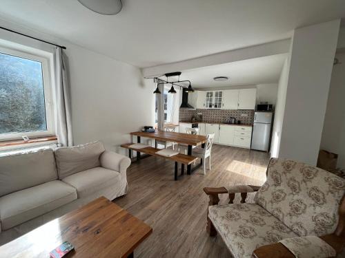 Josefov Dul Apartment | Guest Rated: 9.8 at Apartmány Josefáč with Sauna & Garden