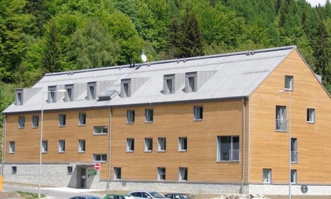Loucna nad Desnou Apartment | Discover Apartmány Kouty - Jeseníky with Breakfast & Hot Tub