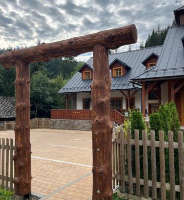 Velke Karlovice Apartment | Pet-Friendly Apartmány La Šiška - Guest Rated 9.7/10