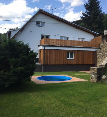 Vrchlabi Apartment | Guest Rated 10/10: Apartmány LUKA with Pool & Kitchen