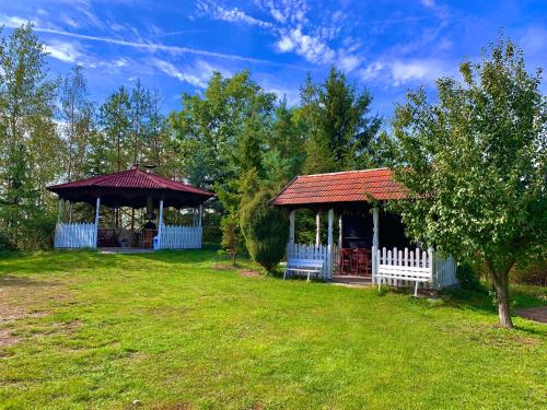 Zamosti-Blata House | Family-Friendly Guesthouse Prachovské skály with Great Reviews