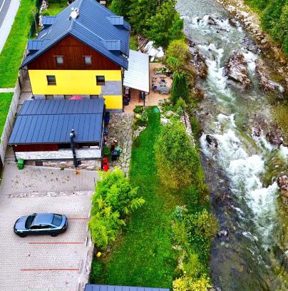 Svoboda nad Upou Apartment | Riverfront Retreat: Spa & Hot Tub, Rated 9/10 by Guests