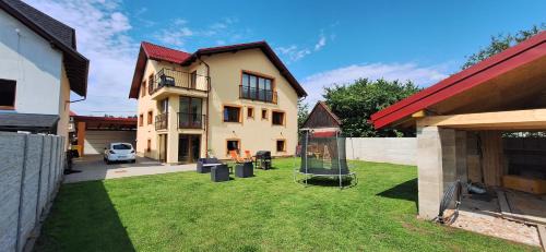 Dolny Kubin Apartment | Oceanfront Retreat: Apartmány Orava - Guest Rated 9.9/10