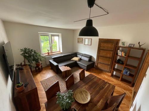 Olomouc Apartment | Discover Apartmány Polská 12: Family-Friendly Escape