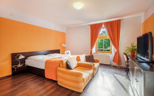 Kezmarok Apartment | Discover Apartmány Sladký sen: Family-Friendly Getaway