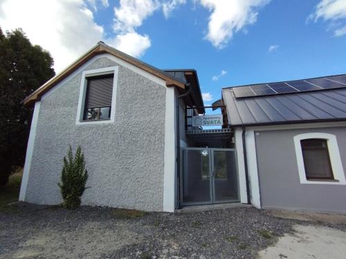 Svata Apartment | Family-Friendly Getaway at Apartmány Svatá - 8.6/10 Rated