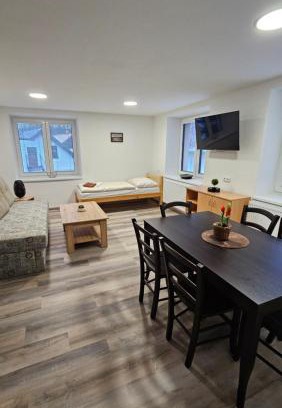 Masakova Lhota Apartment | Pet-Friendly Comfort at Apartmány U Provazníka
