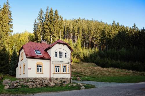 Teplice nad Metuji Apartment | Discover Apartmány Vilka Orlík: Guest Rated 9.3/10