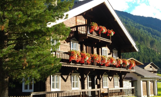 Sankt Veit in Defereggen House | Discover Apartment "ERHOLUNG" with Ocean View & Spa