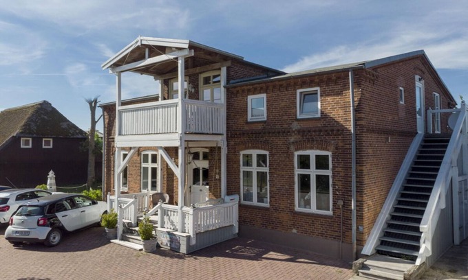 Daenschendorf Apartment | Cozy Pond View Apartment with Family-Friendly Amenities