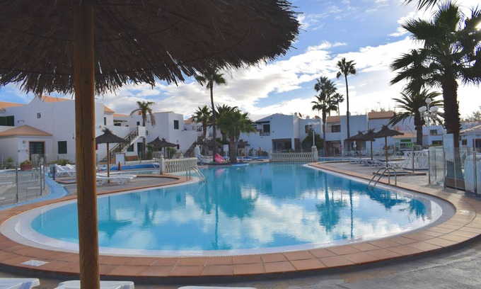 Caleta de Fuste Apartment | Oceanfront Apartment in Caleta de Fuste Centro, Rated 9.6