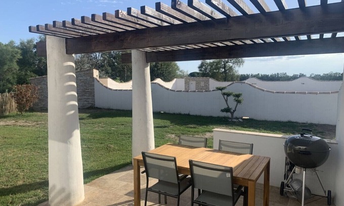 Saintes-Maries-de-la-Mer Condo | Stunning Oceanfront Apartment in Camargue - Rated 10/10
