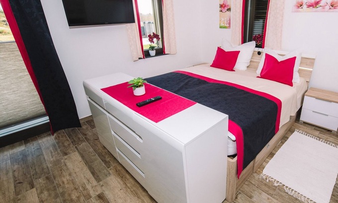 Zasip Apartment | Enjoy City Views at Apartma 1 with Family-Friendly Amenities