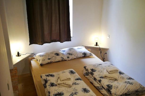 Hrib pri Hinjah Apartment | Top-Rated Apartma Caprivi: Family & Pet-Friendly Stay