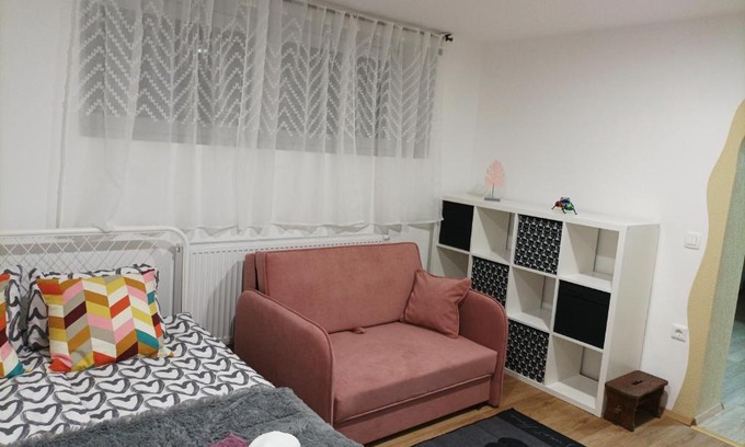 Zirovnica Apartment | Pet and Child Friendly Stay at Apartma Juli - 8.6/10 Rated