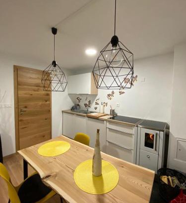 Luce Apartment | Oceanfront Apartma LUPIS: Guest Rated 9.6/10!