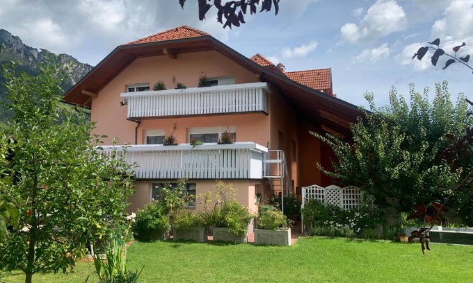 Mojstrana Apartment | Family-Friendly Stay at Apartma Metka - Rated 8.2/10