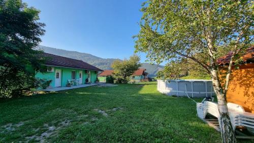 Kambresko Apartment | Family-Friendly Apartma Patricija with Oceanfront Pool