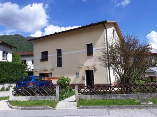 Tolmin Apartment | Discover Apartma Rutar: Family-Friendly with Kitchen Access