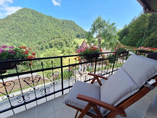 Skofja Loka Apartment | Apartma Slovenias