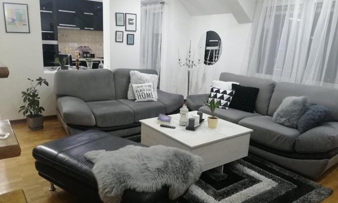Sabac Apartment | Top-Rated Apartman Atina: Family & Pet-Friendly Retreat
