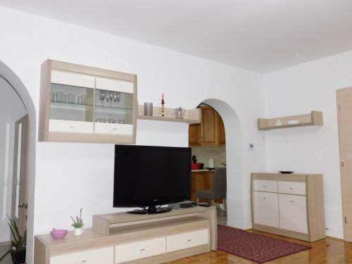 Virovitica Apartment | Family-Friendly Retreat at Apartman Braja - Rated 9.6/10
