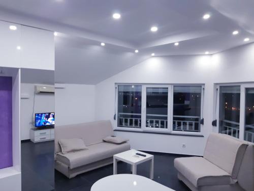 Derventa Apartment | Family-Friendly Stay at Apartman Dani with Great Reviews