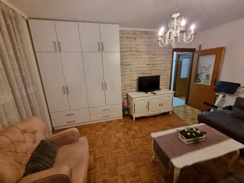 Vukovar Apartment | Discover Family-Friendly Comfort at Apartman Danijela